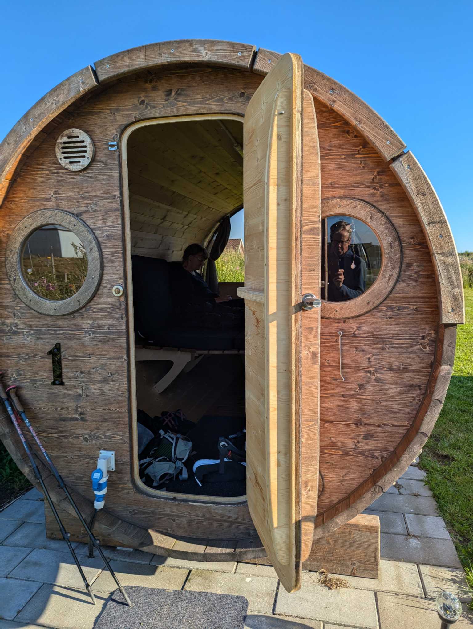 ResizedImage_2024-06-22_19-35-45_1 ResizedImage_2024-06-22_19-35-45_1