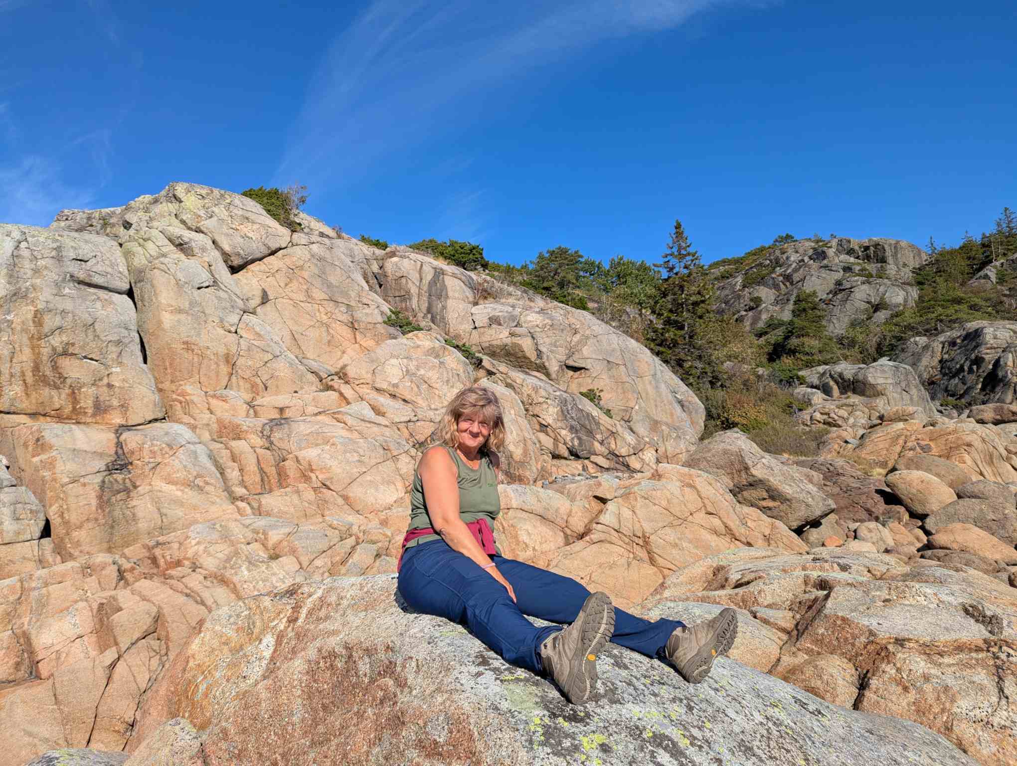 e1f9aef4-f870-4ccd-b02b-fa0e56ee1138