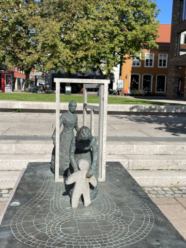 e8b54b7e-cbb4-4ee1-a488-897da1f510da